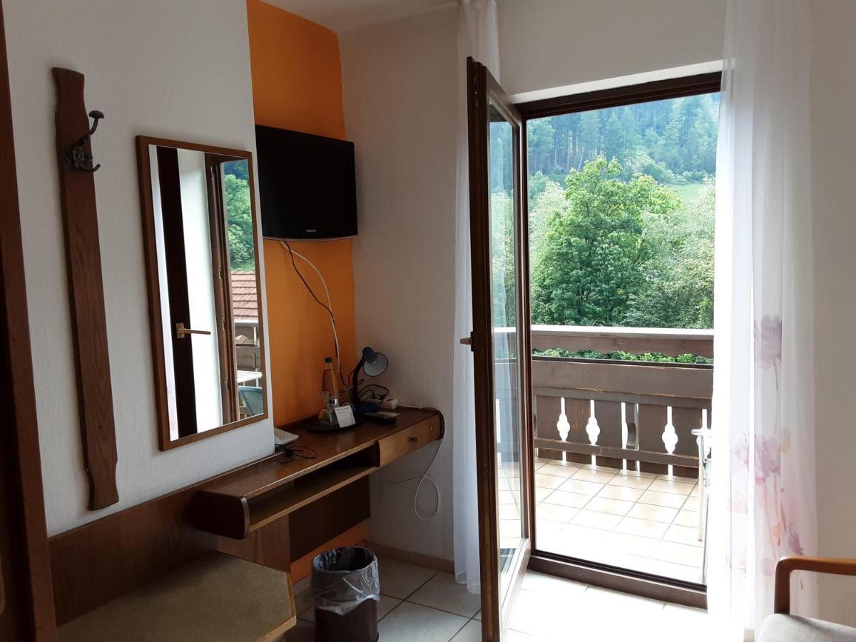 Hotel Gasthof Zur Krone Oberzent Exteriér fotografie