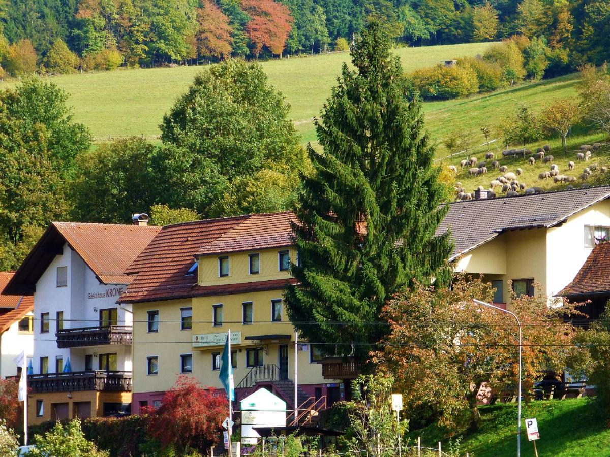 Hotel Gasthof Zur Krone Oberzent Exteriér fotografie